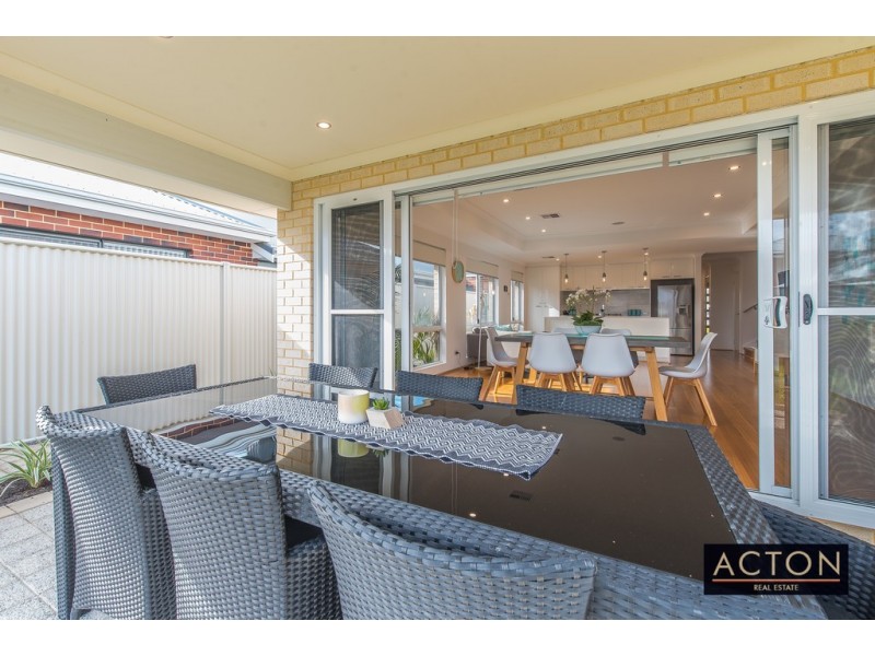 10 Tristan Way, Alkimos WA 6038