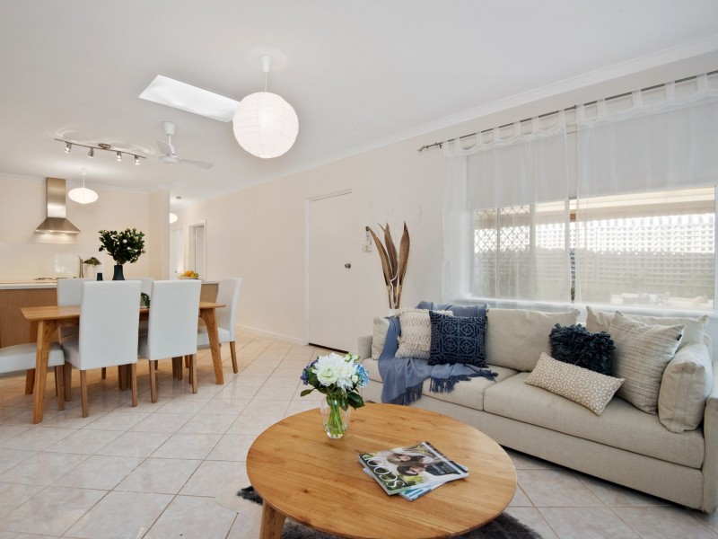 120 Karrinyup Road, Karrinyup WA 6018