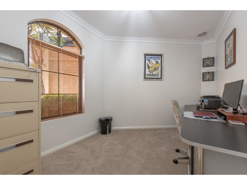 3 Lucev Place, Gwelup WA 6018