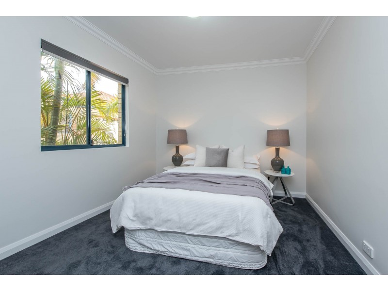 26b Thrall Street, Innaloo WA 6018