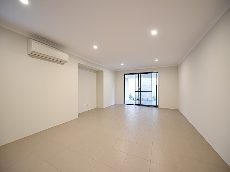 6 Celosia Road, Beeliar WA 6164