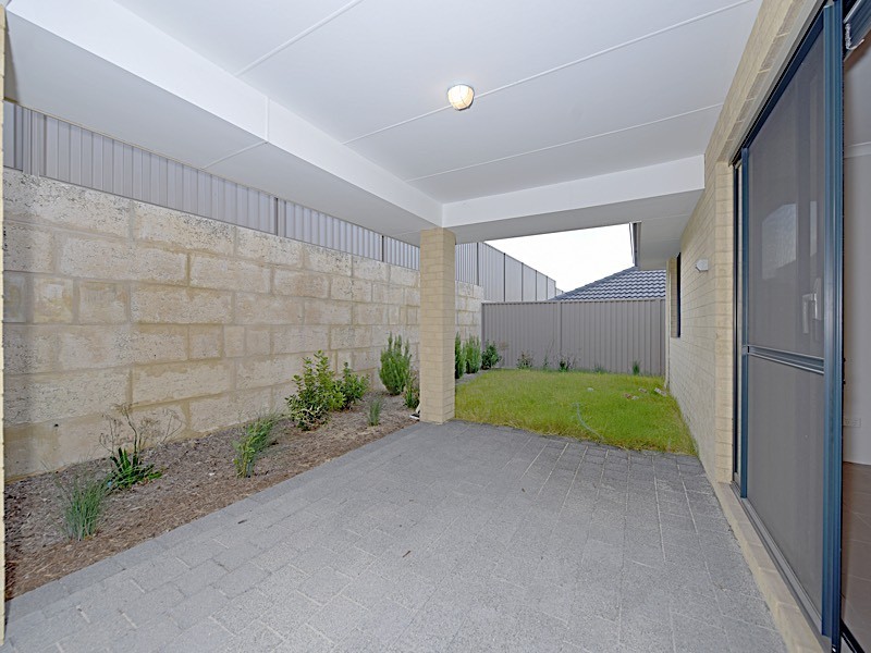 6 Celosia Road, Beeliar WA 6164