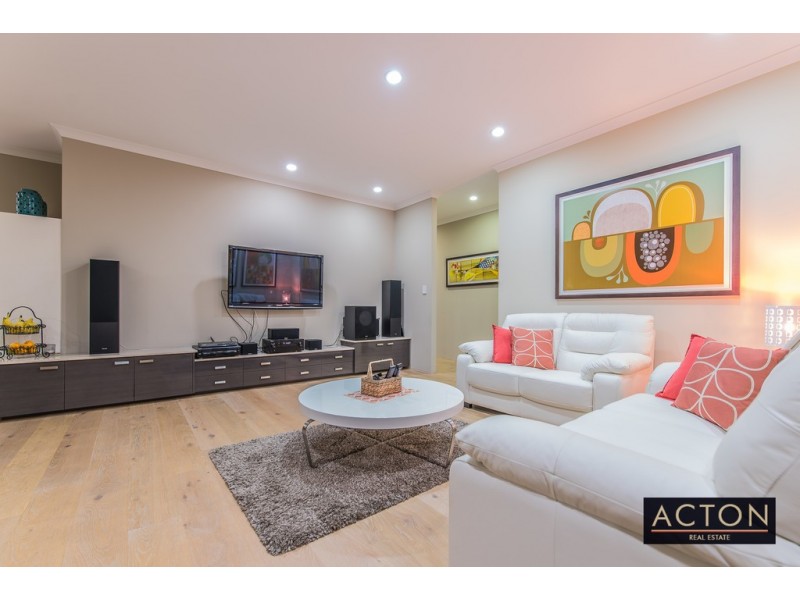 12 Altea Way, Alkimos WA 6038