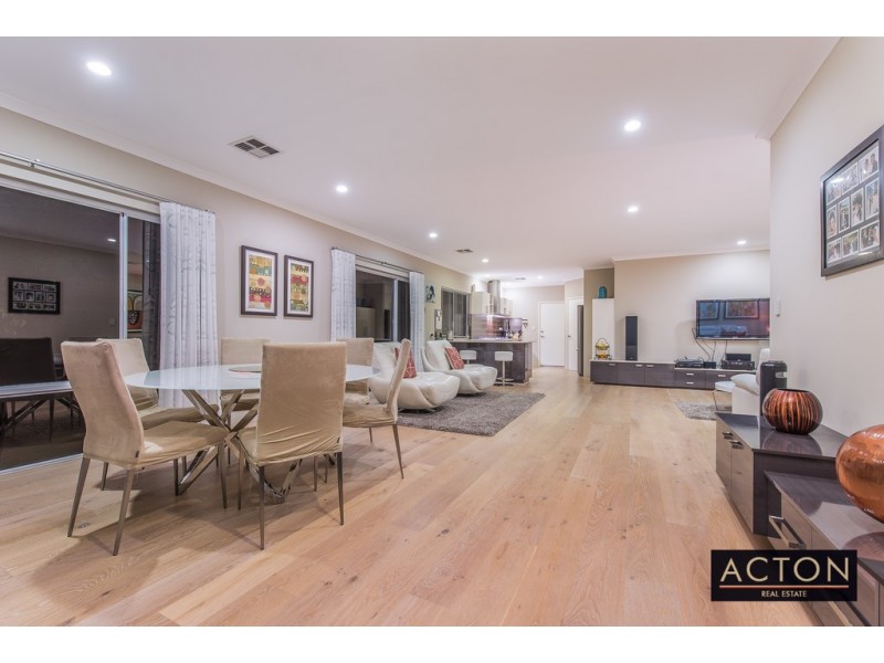 12 Altea Way, Alkimos WA 6038