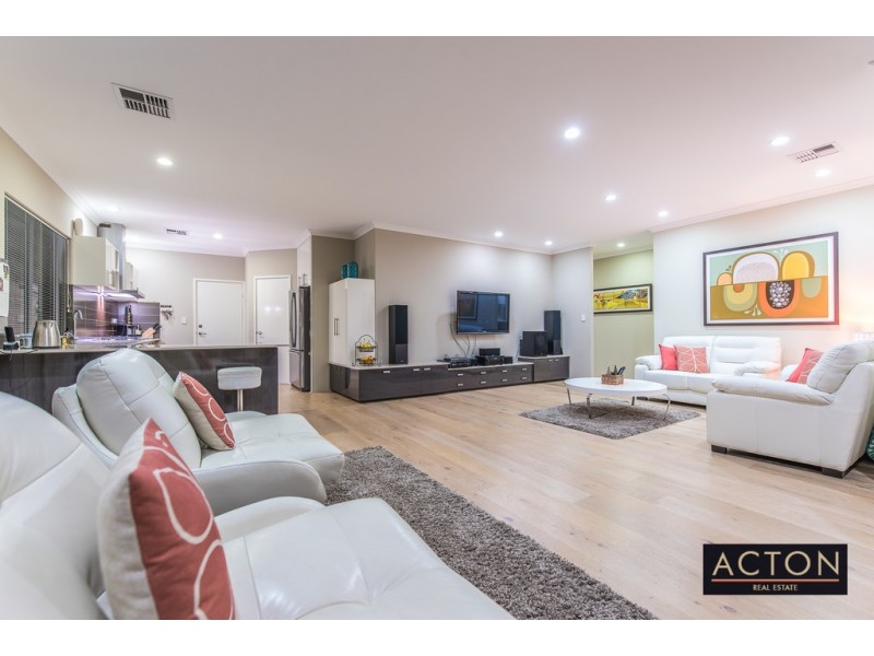 12 Altea Way, Alkimos WA 6038