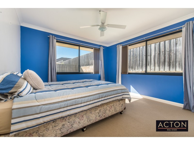 37 Dumaresq Loop, Quinns Rocks WA 6030