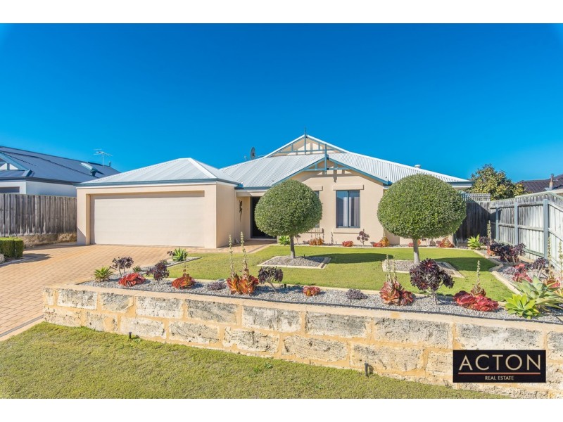 37 Dumaresq Loop, Quinns Rocks WA 6030