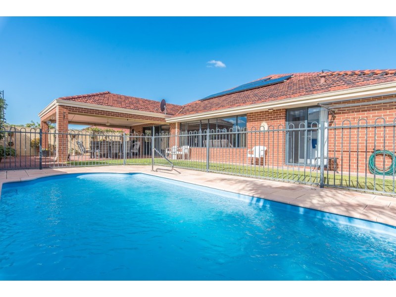 14 Brampton Avenue, Butler WA 6036