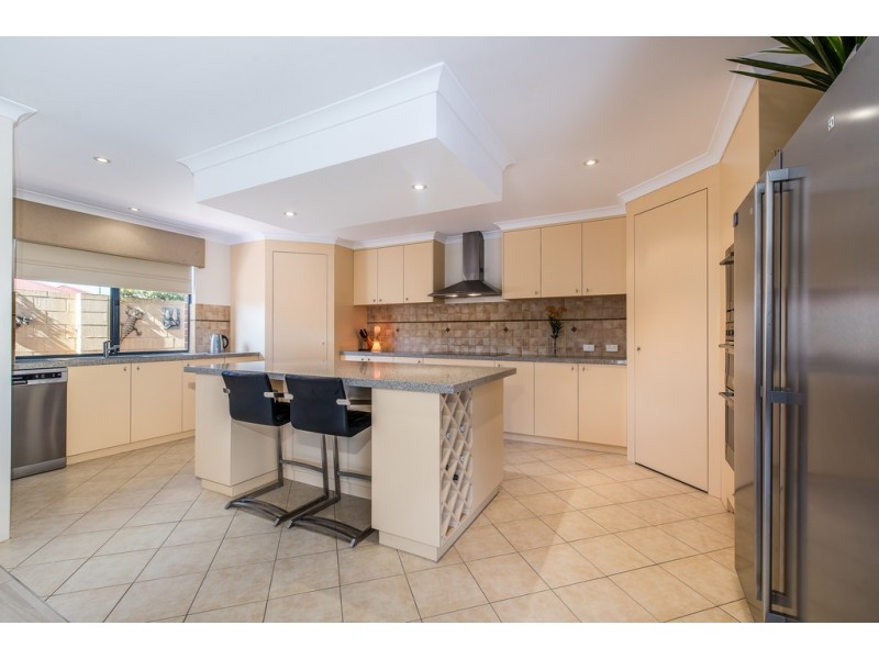 14 Brampton Avenue, Butler WA 6036