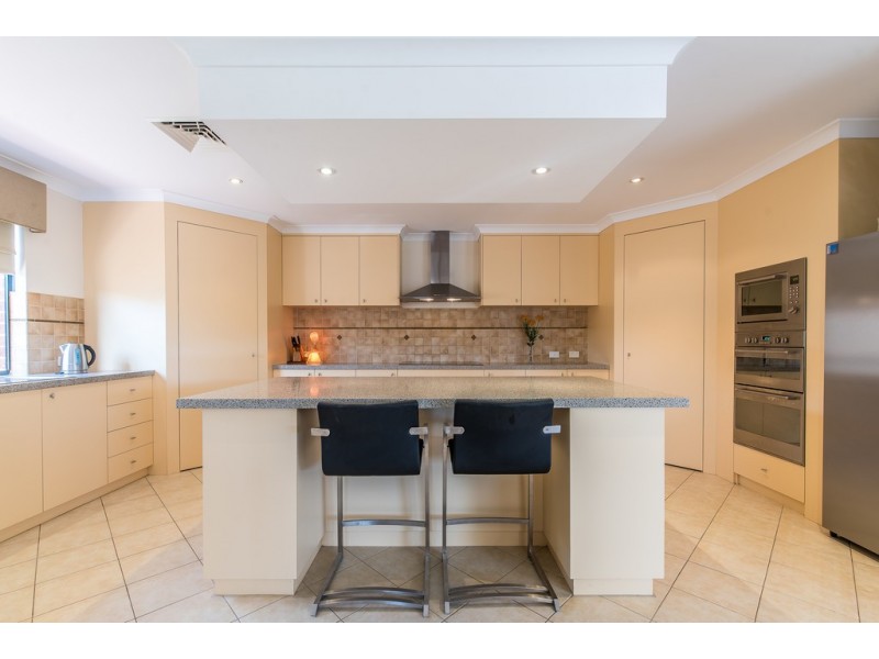 14 Brampton Avenue, Butler WA 6036