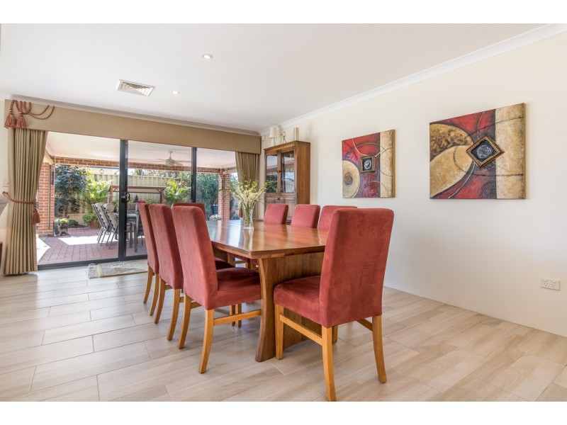 14 Brampton Avenue, Butler WA 6036