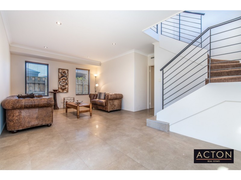 3 St Anthony Ave, Quinns Rocks WA 6030