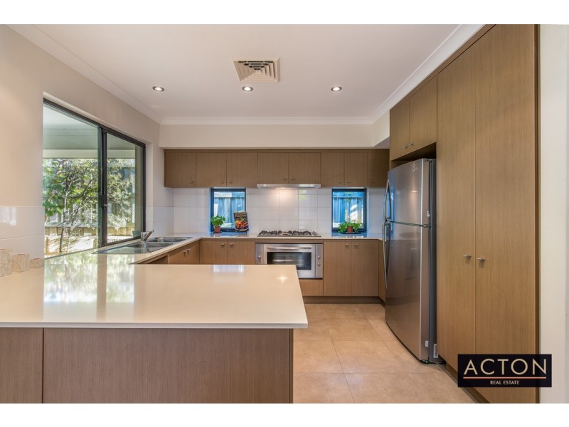 3 St Anthony Ave, Quinns Rocks WA 6030