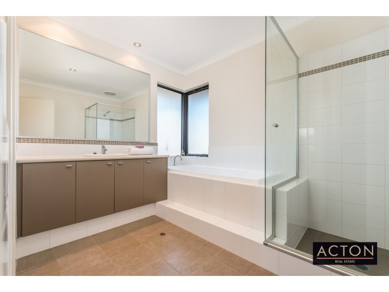 3 St Anthony Ave, Quinns Rocks WA 6030