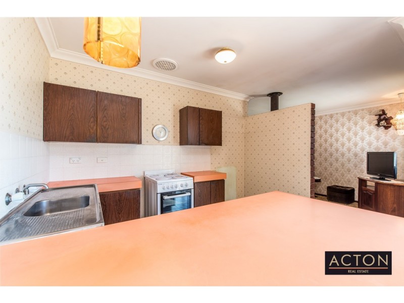 24 Piper Street, Quinns Rocks WA 6030