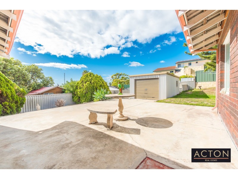 24 Piper Street, Quinns Rocks WA 6030
