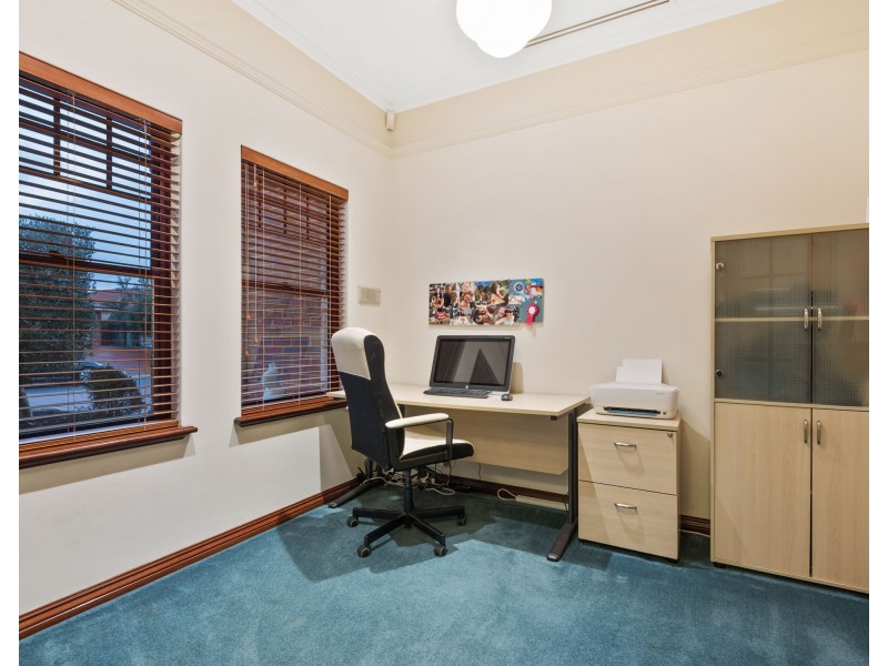 25 Heatherton Mews, Hillarys WA 6025