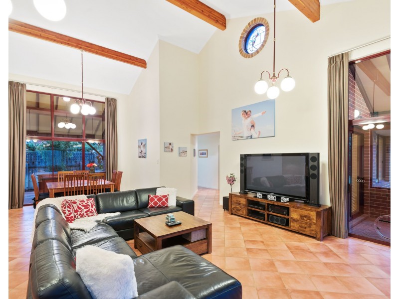 25 Heatherton Mews, Hillarys WA 6025