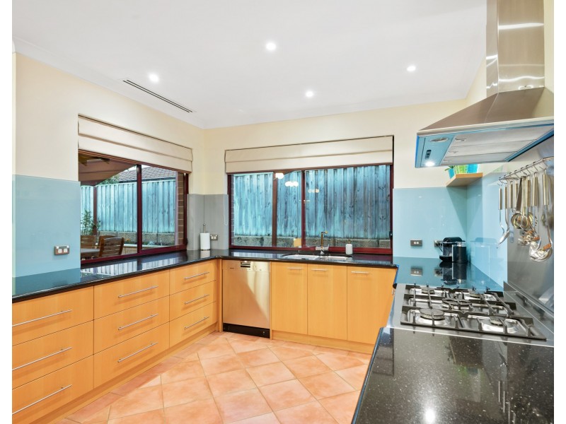 25 Heatherton Mews, Hillarys WA 6025