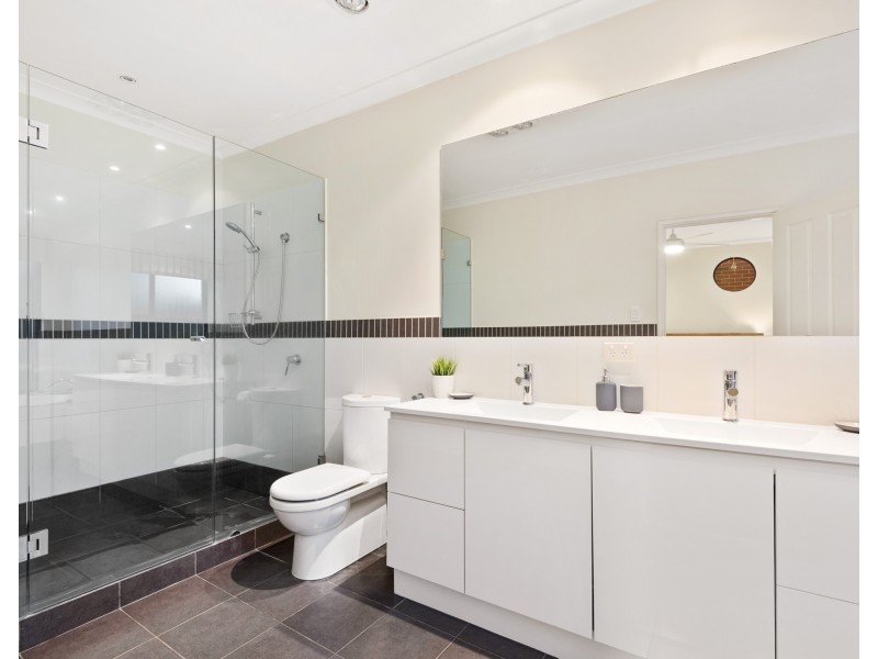 25 Heatherton Mews, Hillarys WA 6025