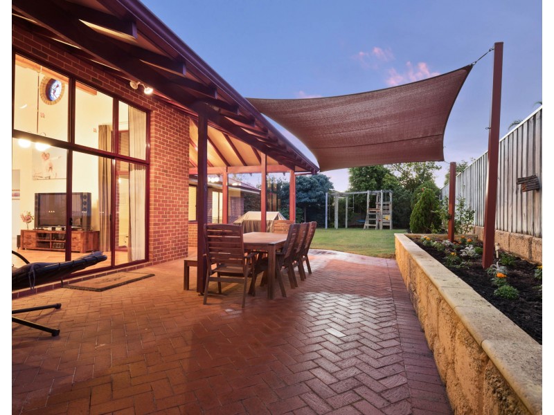 25 Heatherton Mews, Hillarys WA 6025