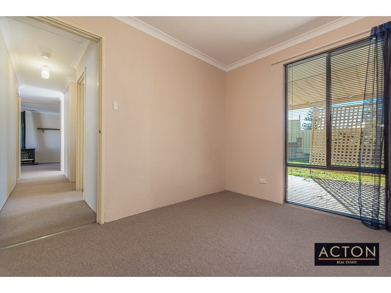 8B Vaughey Road, Quinns Rocks WA 6030