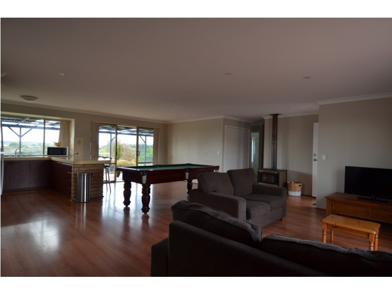 22 Littleham Loop, Quinns Rocks WA 6030