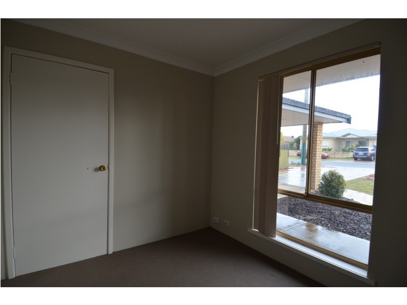 22 Littleham Loop, Quinns Rocks WA 6030