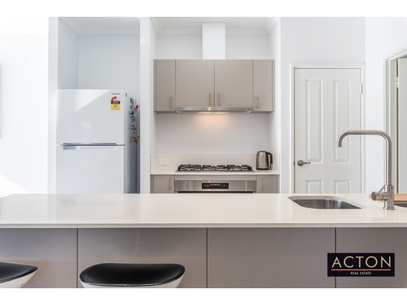 7 GRASSWREN WAY, Alkimos WA 6038