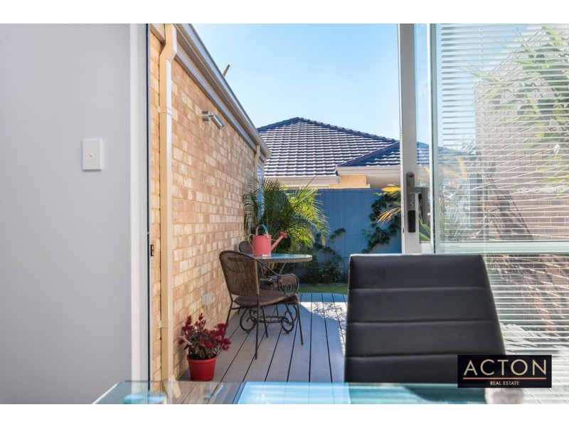 7 GRASSWREN WAY, Alkimos WA 6038