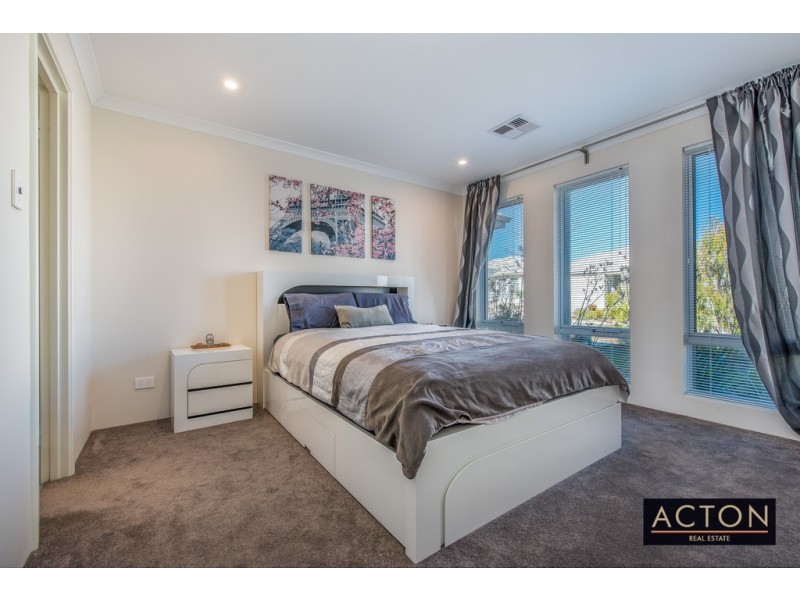 7 GRASSWREN WAY, Alkimos WA 6038