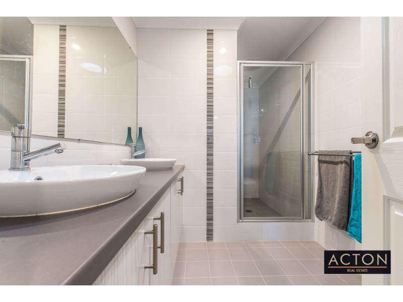 7 GRASSWREN WAY, Alkimos WA 6038