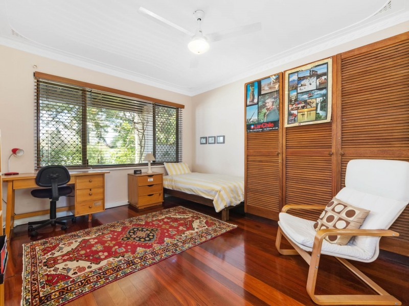 43 Unwin Avenue, Wembley Downs WA 6019