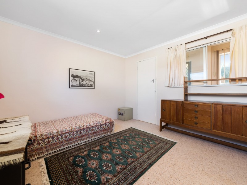 43 Unwin Avenue, Wembley Downs WA 6019