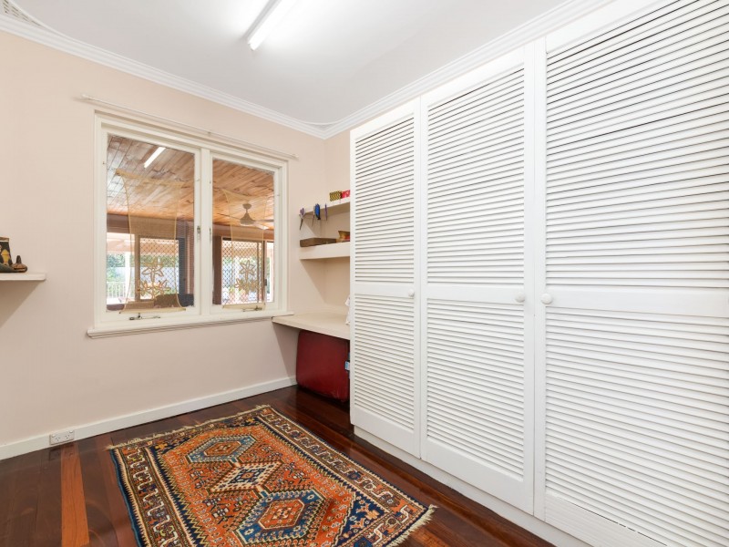 43 Unwin Avenue, Wembley Downs WA 6019