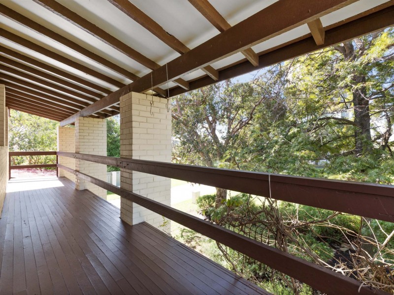 43 Unwin Avenue, Wembley Downs WA 6019