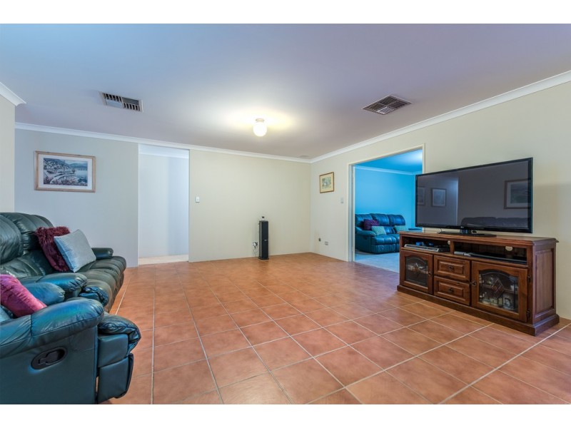 5 CARLISLE APPROACH, Butler WA 6036