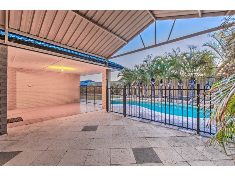 5 CARLISLE APPROACH, Butler WA 6036