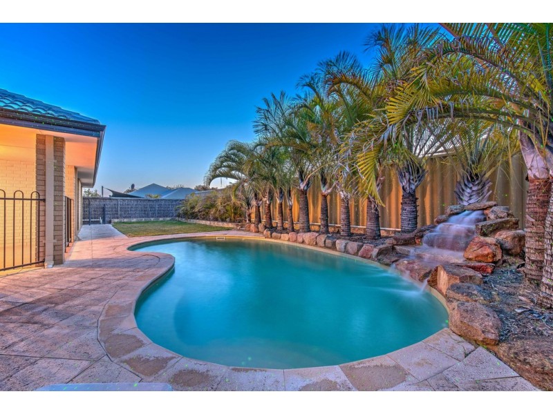 5 CARLISLE APPROACH, Butler WA 6036