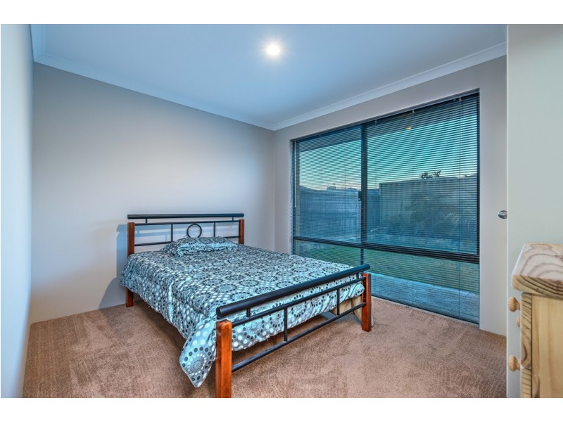 5 CARLISLE APPROACH, Butler WA 6036