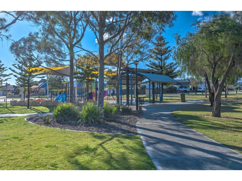 5 CARLISLE APPROACH, Butler WA 6036