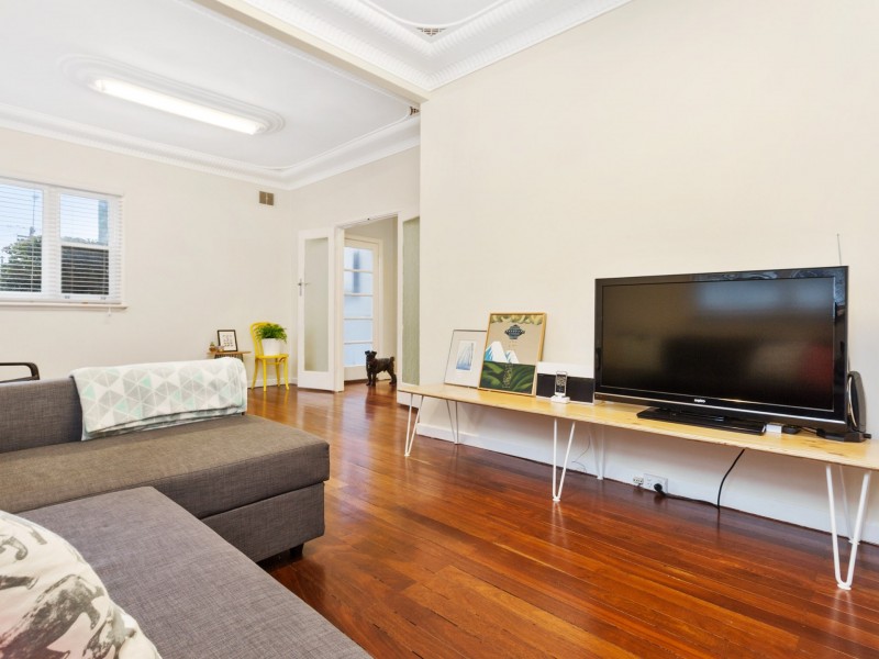 59 East Street, Guildford WA 6055