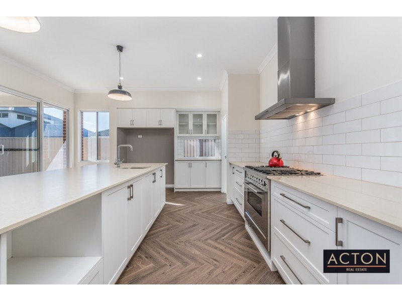 9 PANTROPICAL LOOP, Alkimos WA 6038