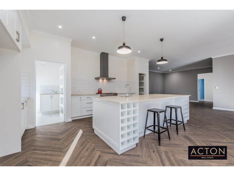 9 PANTROPICAL LOOP, Alkimos WA 6038