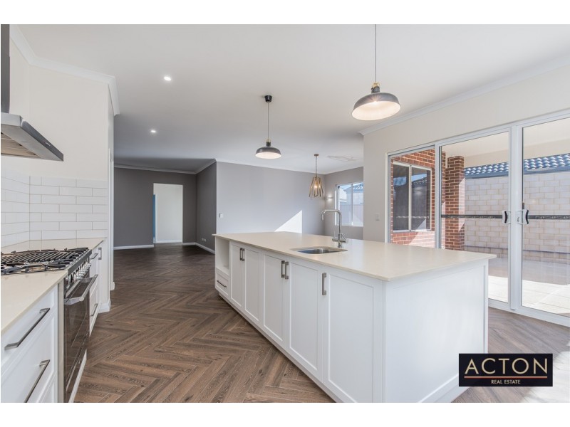 9 PANTROPICAL LOOP, Alkimos WA 6038