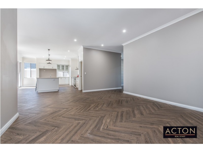 9 PANTROPICAL LOOP, Alkimos WA 6038