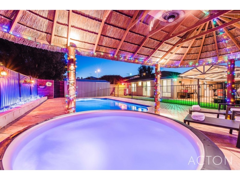 19 Banfield Grove, Clarkson WA 6030