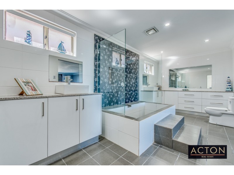 10 CAMERON STREET, Quinns Rocks WA 6030