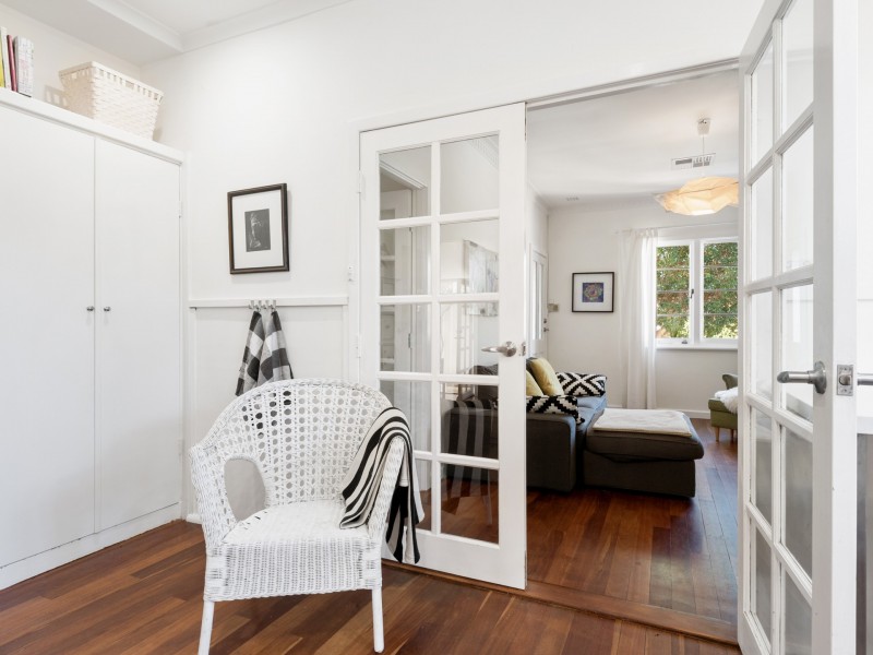 207 Ravenscar Street, Doubleview WA 6018