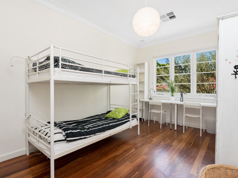 207 Ravenscar Street, Doubleview WA 6018